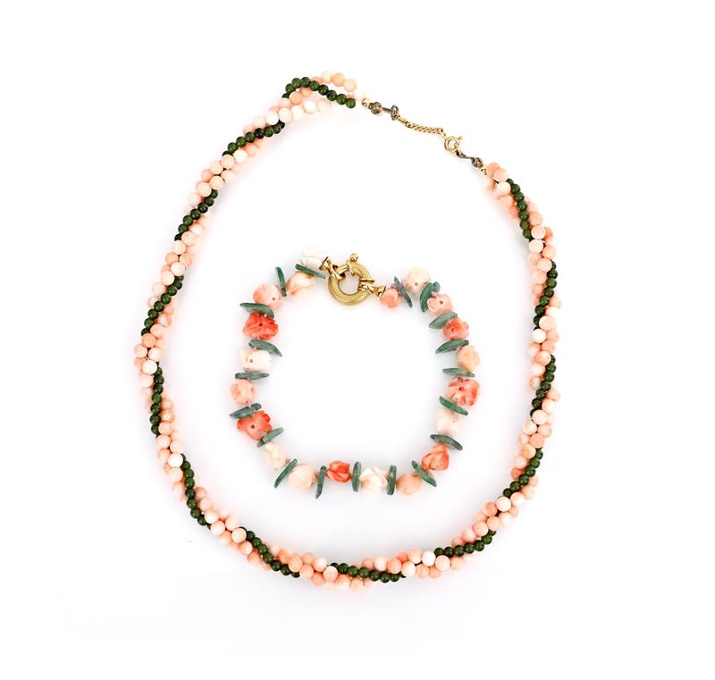 Collana e Bracciale in Corallo Rosa, Giada e Oro