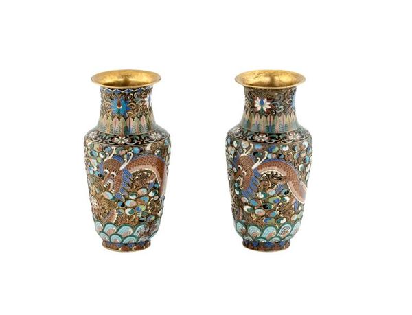 DUE VASI CLOISONN&#201;
