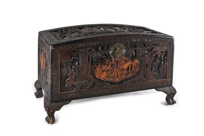 Cassa in Legno Intagliato, Arte Asiatica