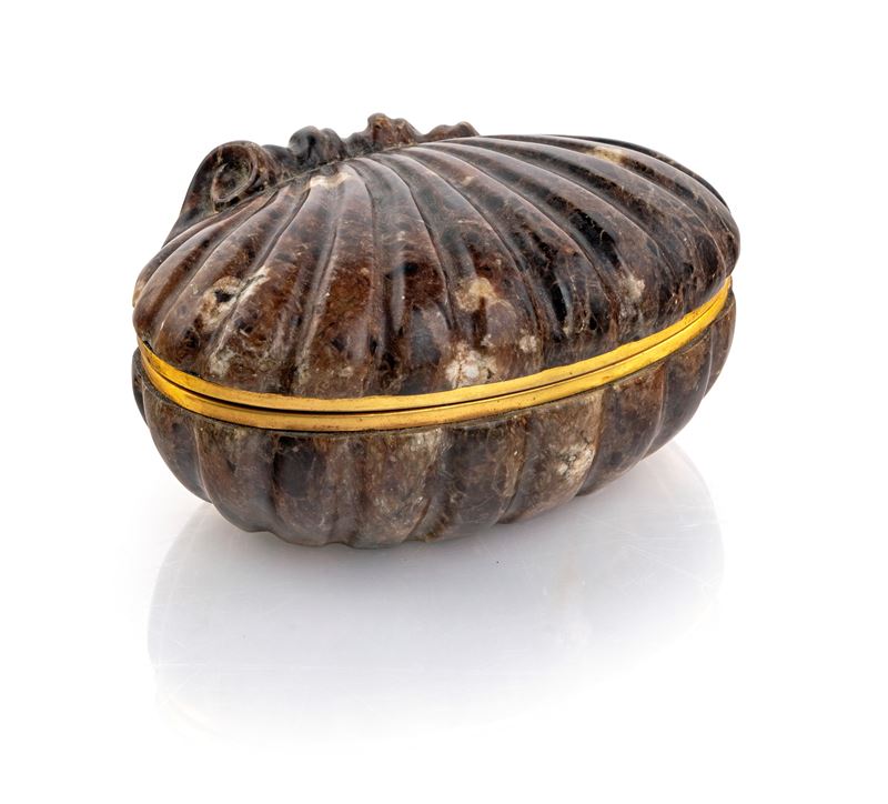 Cofanetto in Marmo a Forma di Conchiglia, XIX/XX Secolo
