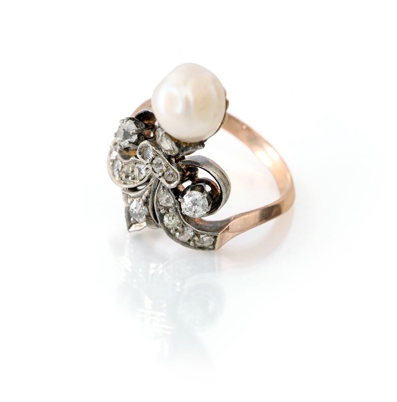 Anello in Oro, Perla Naturale e Diamanti
