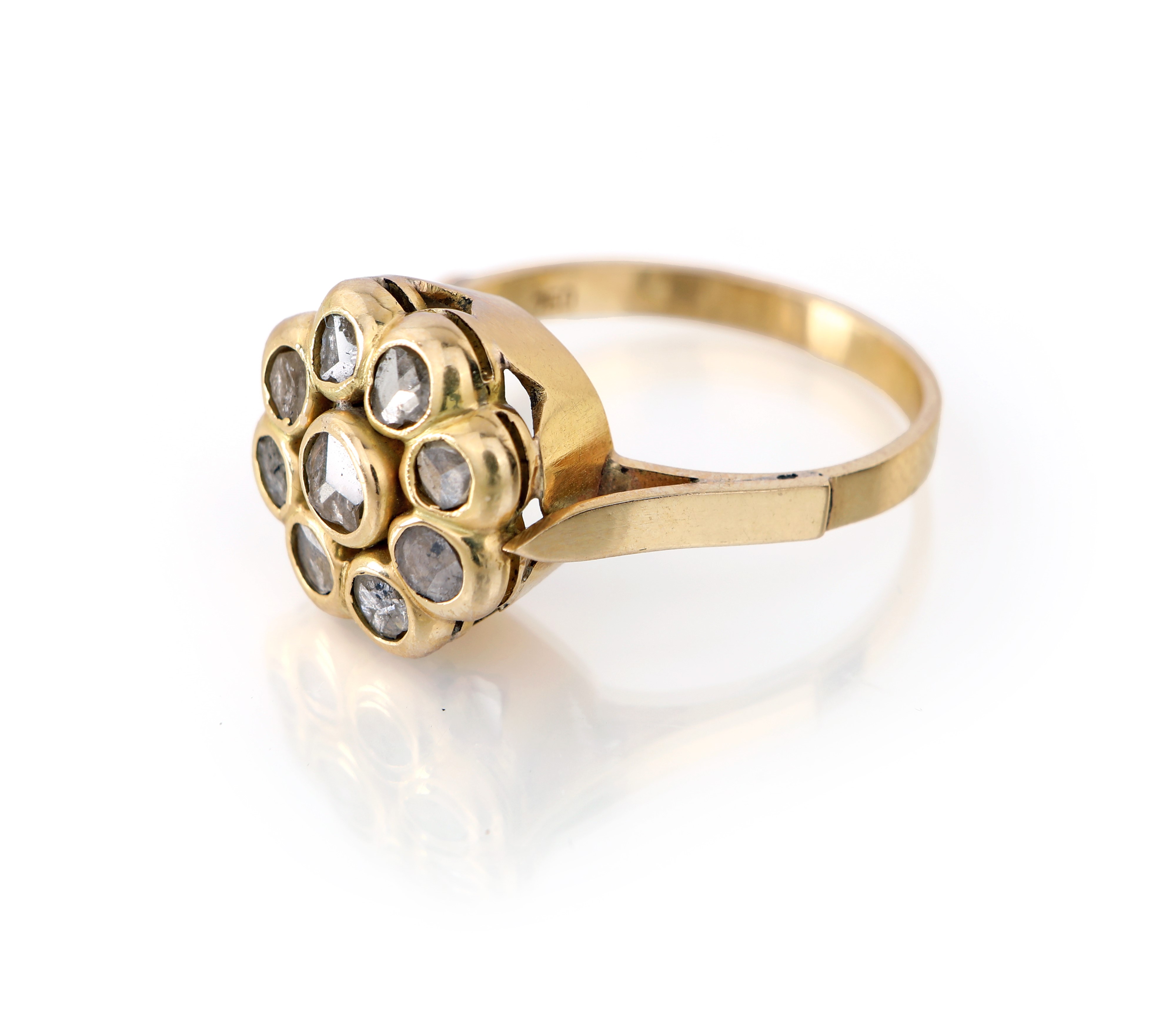 Anello in oro e diamanti