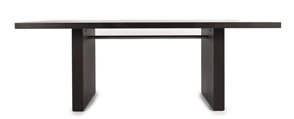 Tavolo modello Apta produzione B&B Italia Maxalto