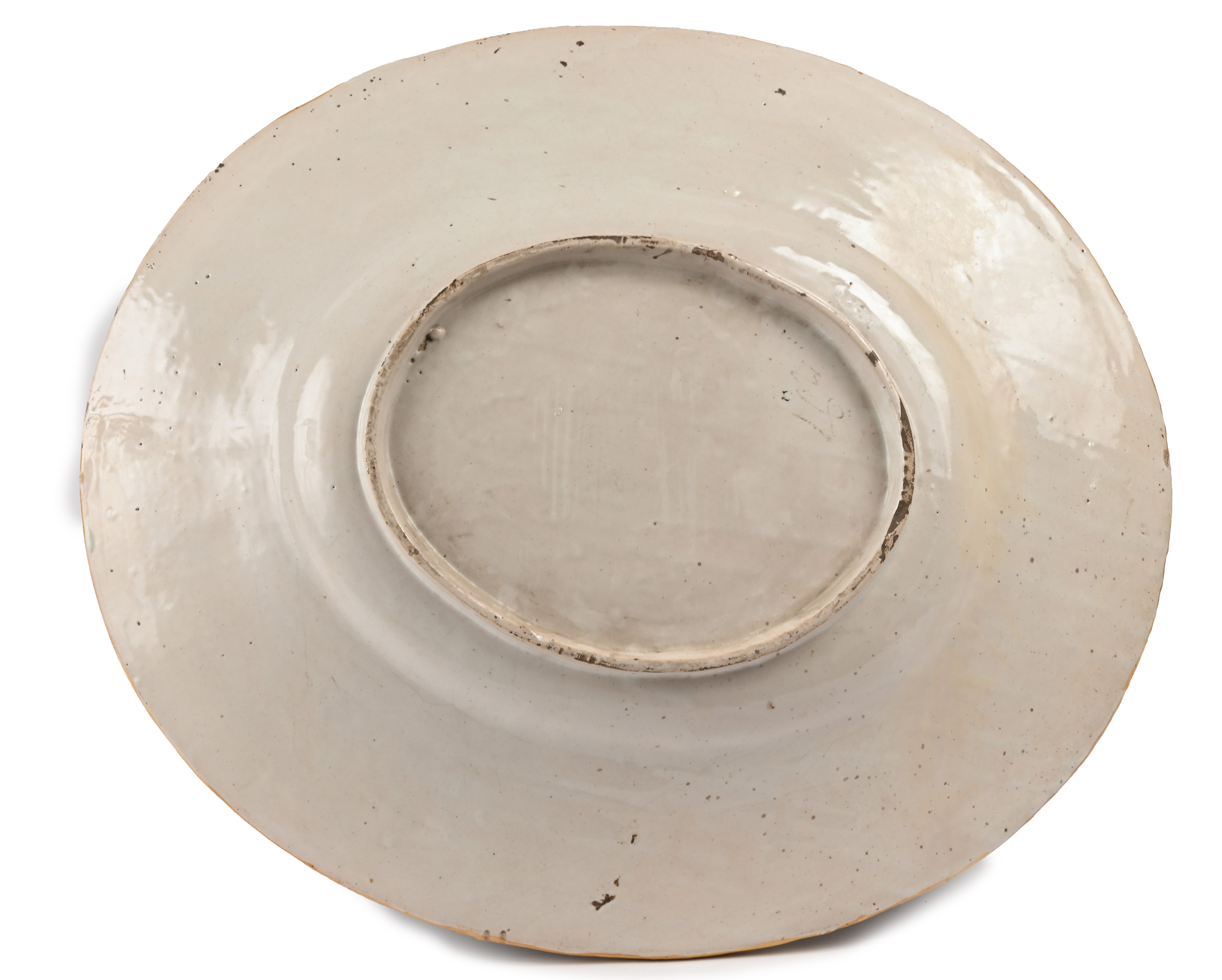 Grande piatto ovale in maiolica policroma, XIX secolo