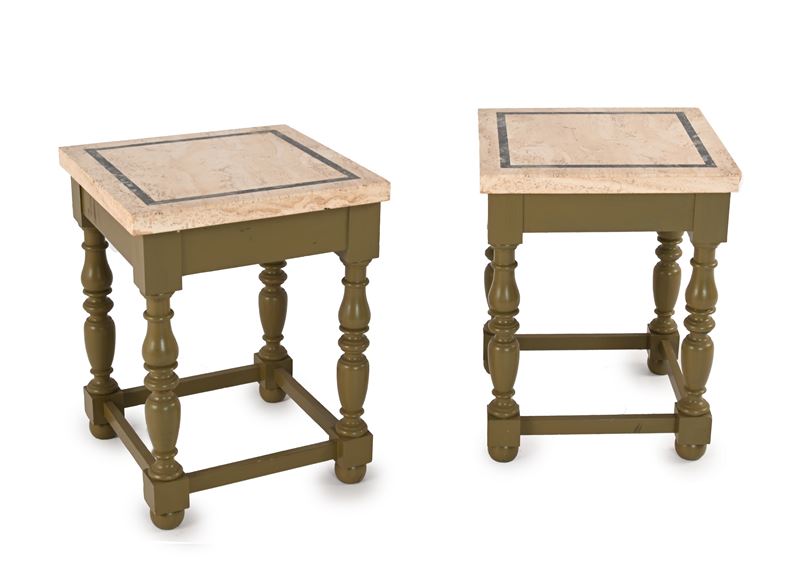 Coppia di Tavolini Bassi in Legno Dipinto Grigio-verde con Piano in Travertino