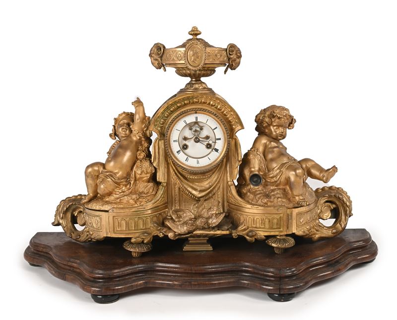 Orologio in Metallo Dorato con Base in Legno, Seconda Metà del XIX Secolo