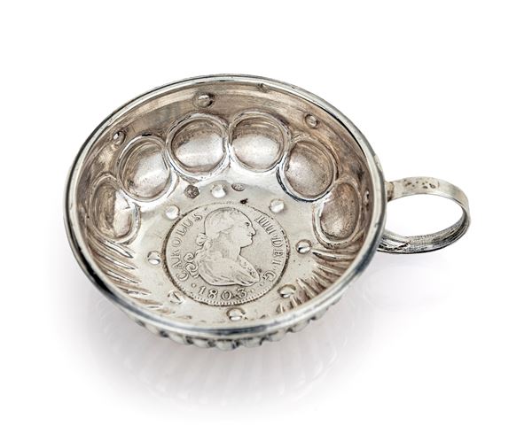 Assaggiavino in argento 900/000, Spagna, inizi del XIX secolo