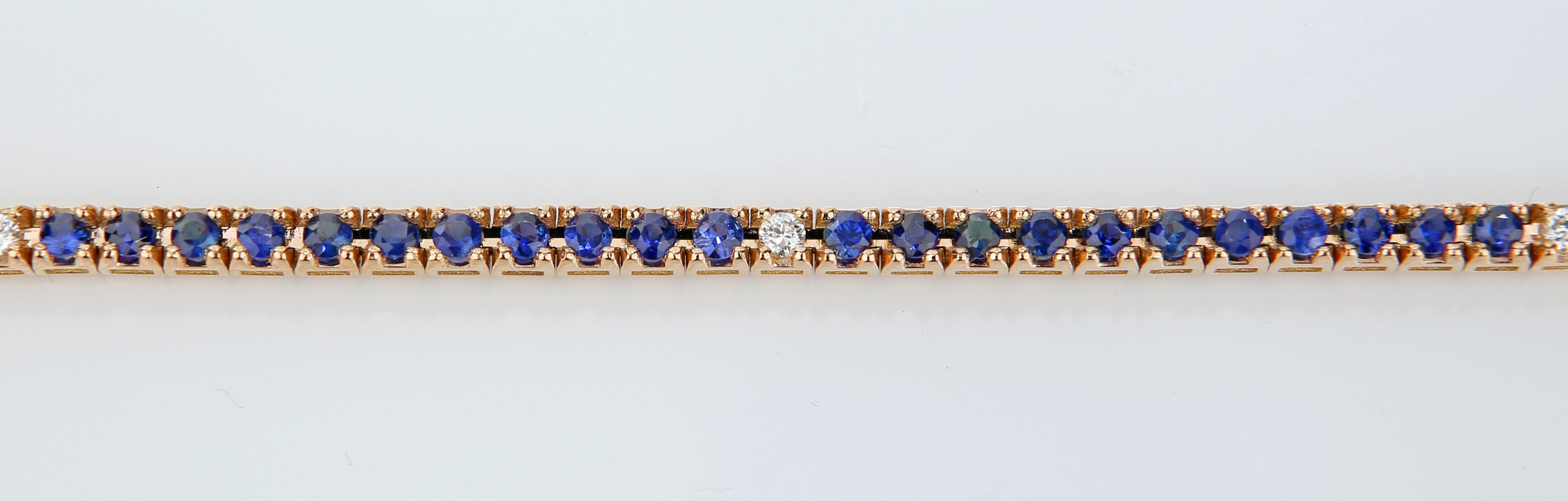 Bracciale Tennis in Oro, Zaffiri e Brillanti