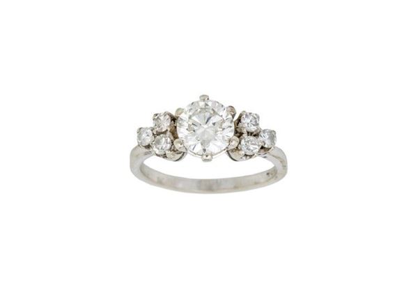 ANELLO SOLITARIO  IN ORO BIANCO CON BRILLANTE