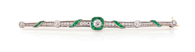 Tiffany, Spilla a Barretta in Platino, Oro, Diamanti e Smeraldi