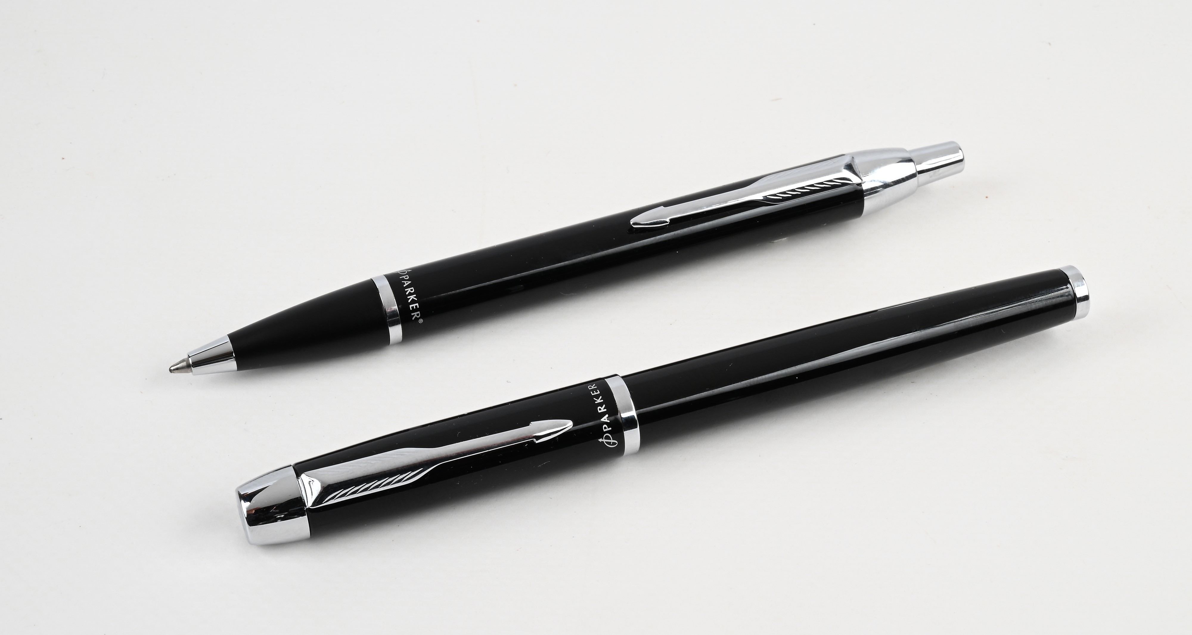 Parker Im Black Lacquer Ct - Penna Stilografica, Penna a Sfera in Resina con Particolari Acciaio ...