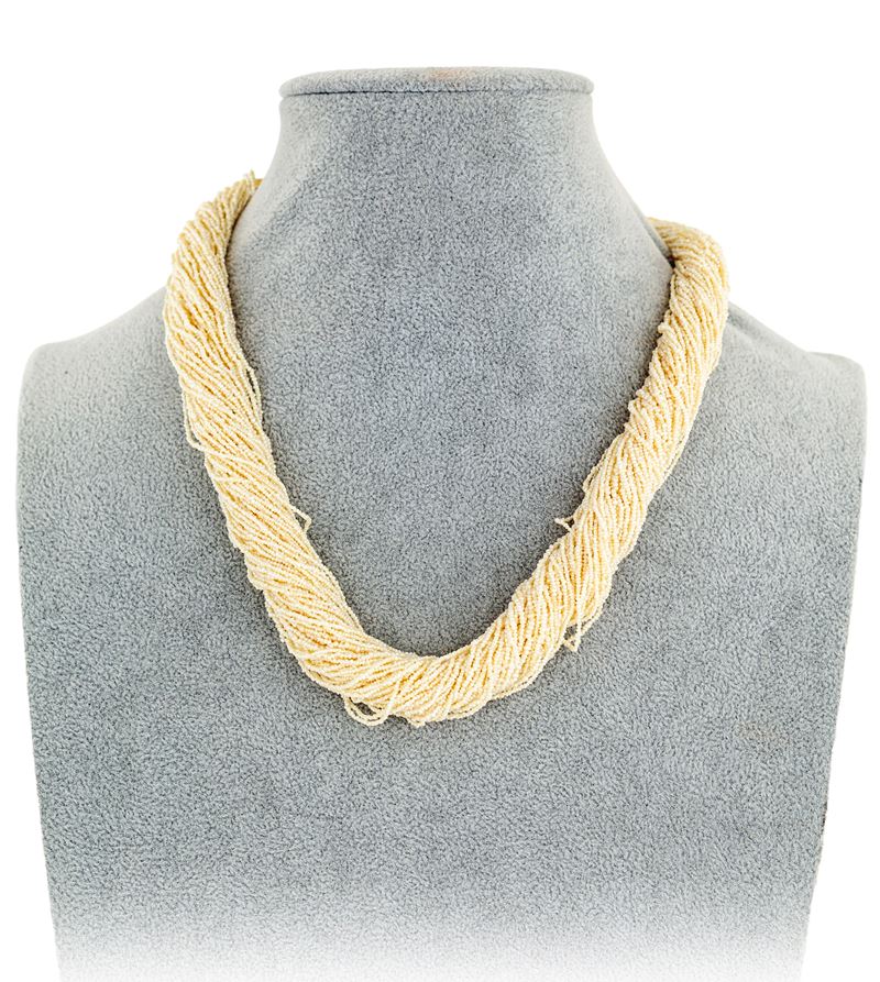 Collana di Microperle con Chiusura in Oro