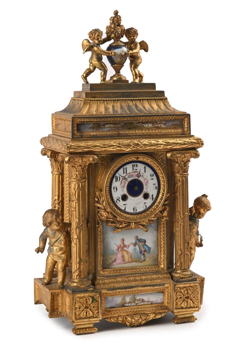 Pendola in Metallo Dorato e Porcellana, Fine del XIX Secolo