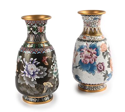 Due Vasi in Metallo Cloisonné, Cina