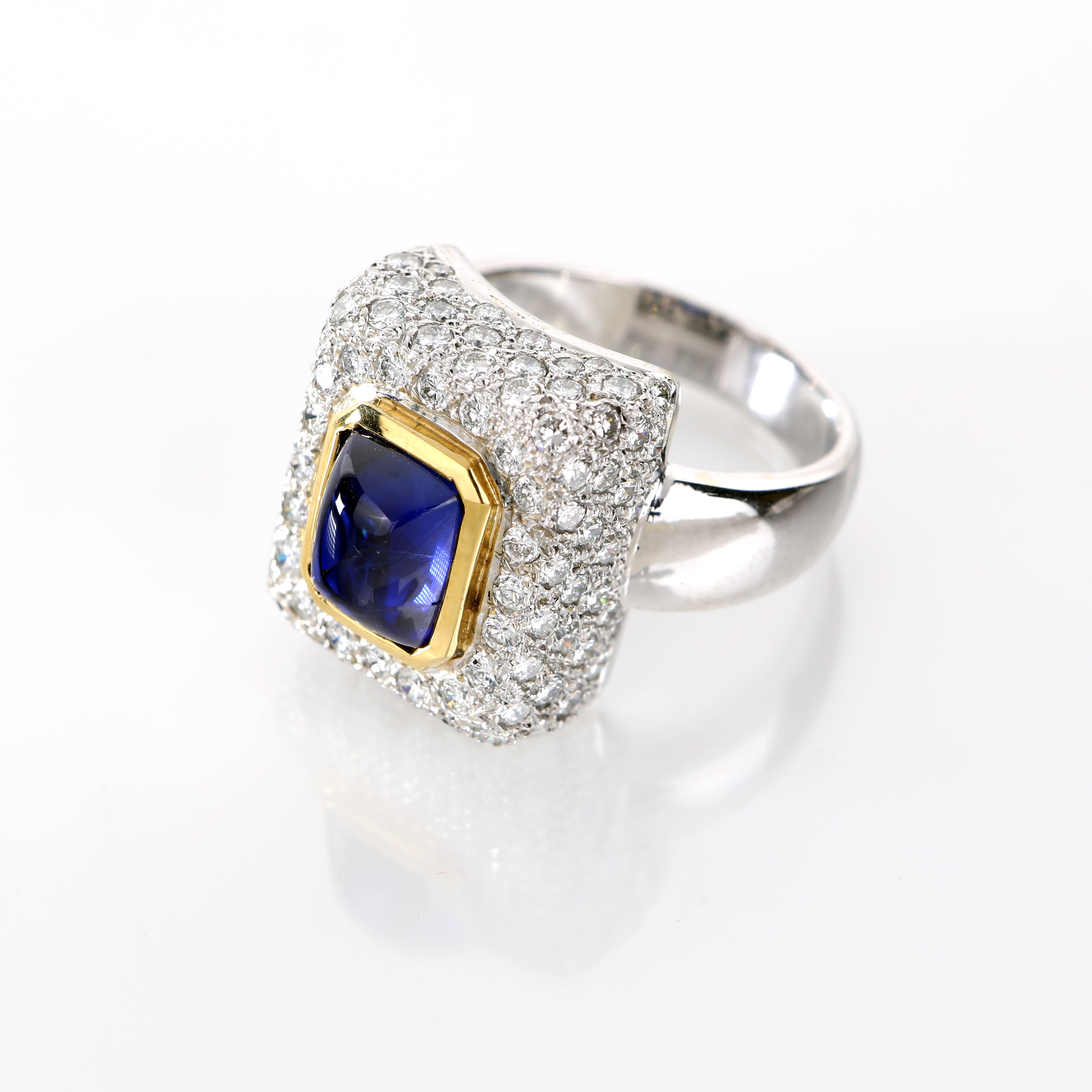 Anello in Oro, Zaffiro e Brillanti