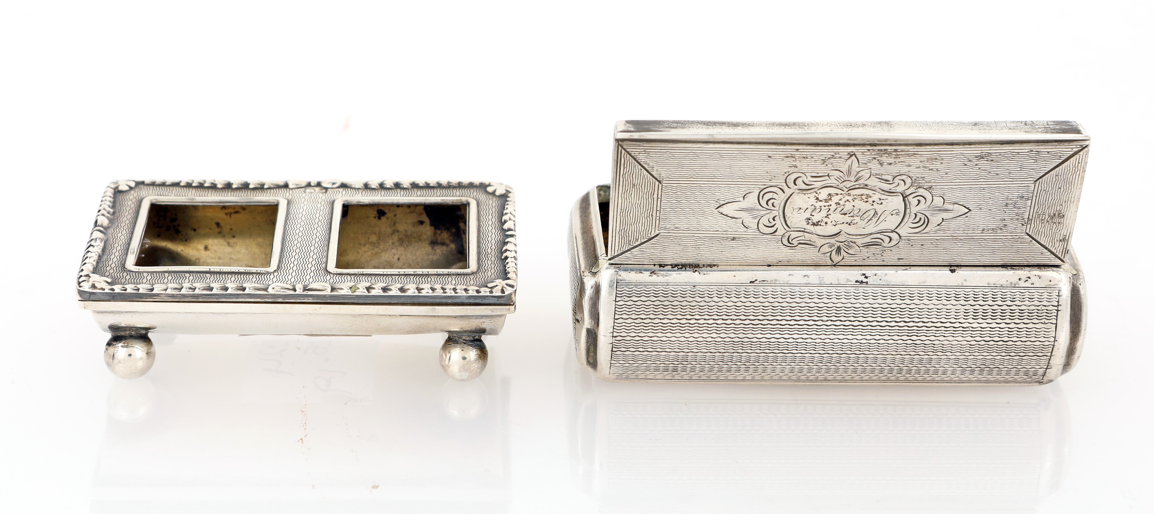 Tabacchiera e porta francobolli in argento