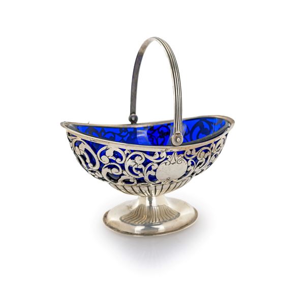 Cestino ovale traforato