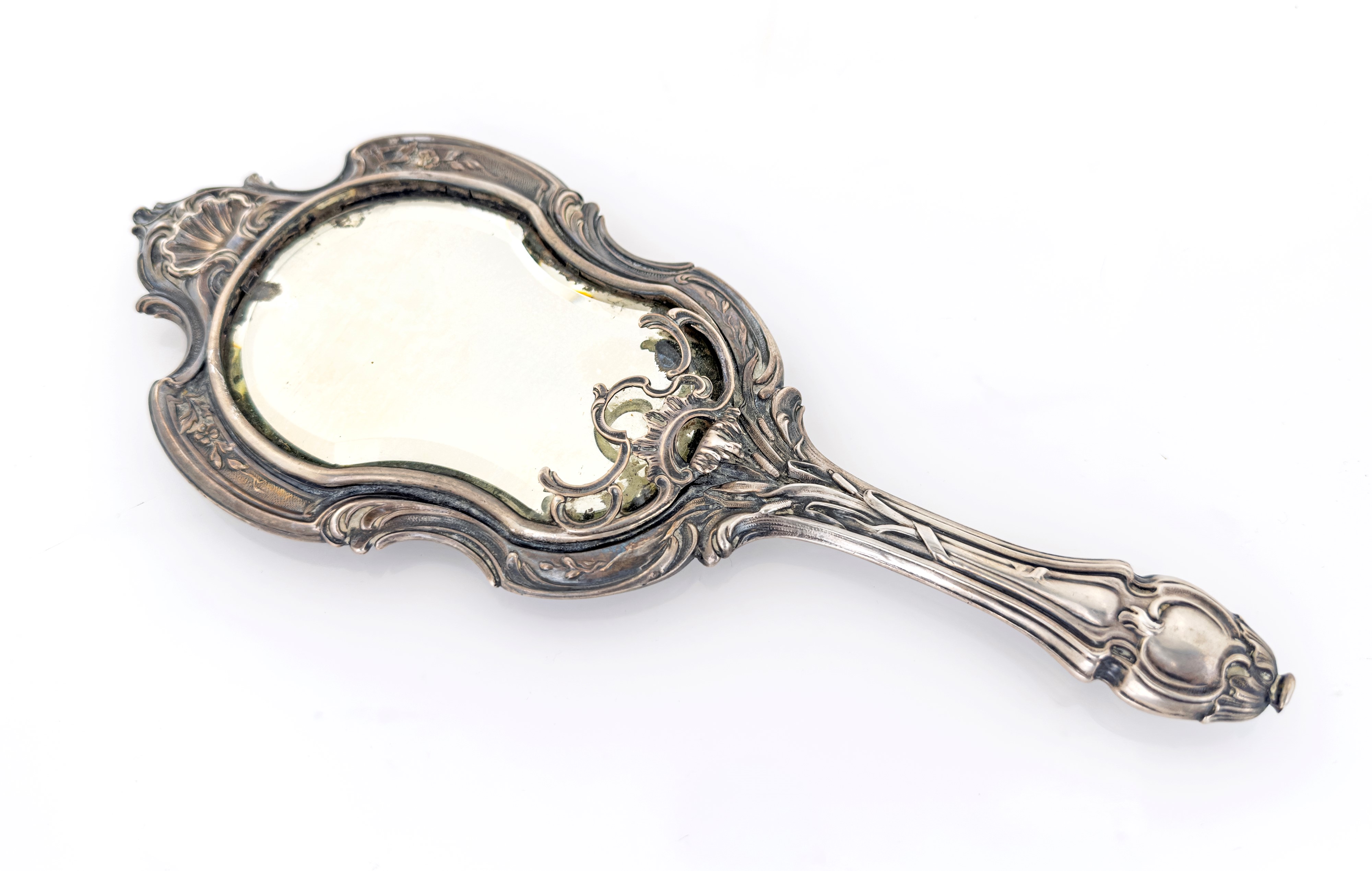 Specchio da Toletta in Lamina D'argento Sbalzata