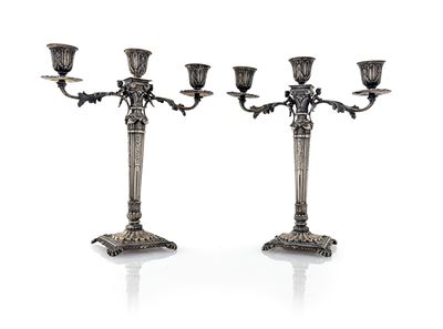 Coppia di Candelabri a Tre Luci