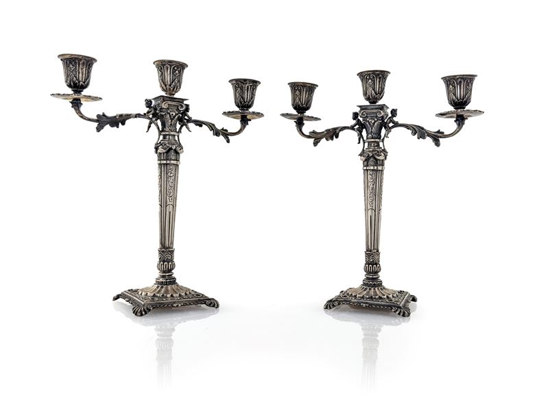 Coppia di Candelabri a Tre Luci