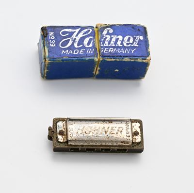 Hohner - Fisarmonica a Bocca in Miniatura in Legno e Metallo