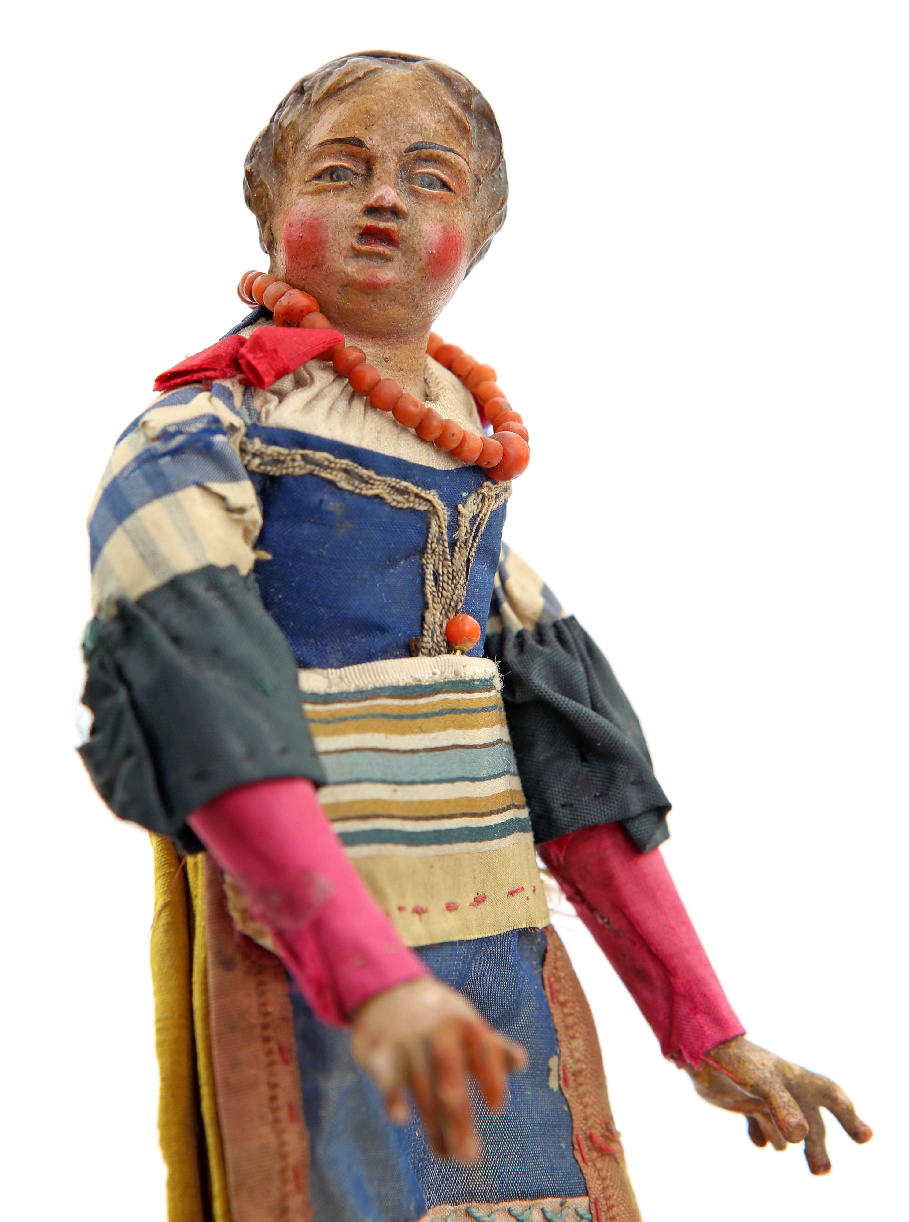 Procidana con collana di corallo