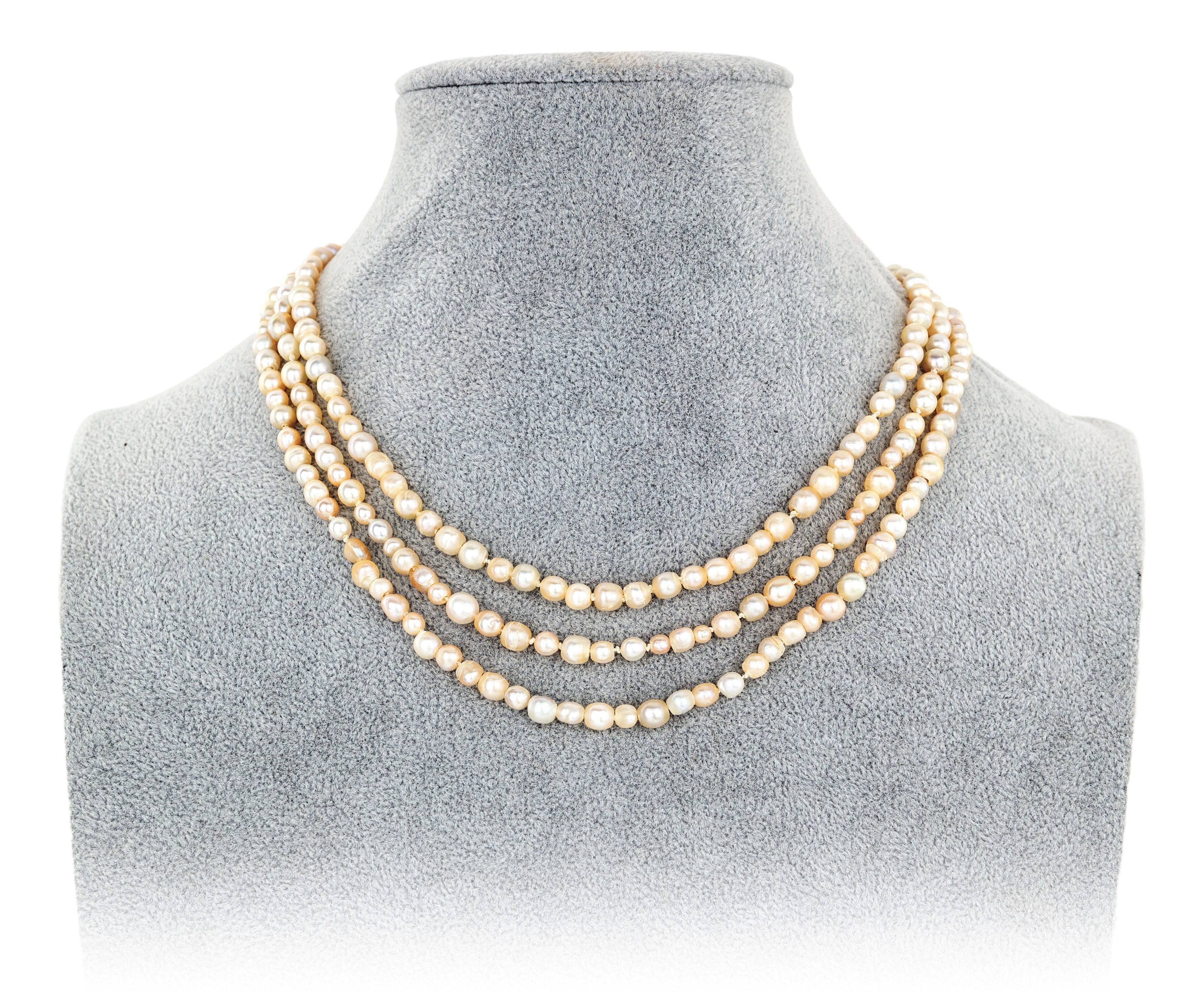 Collana di Perle Naturali a Tre Fili, Oro e Brillanti