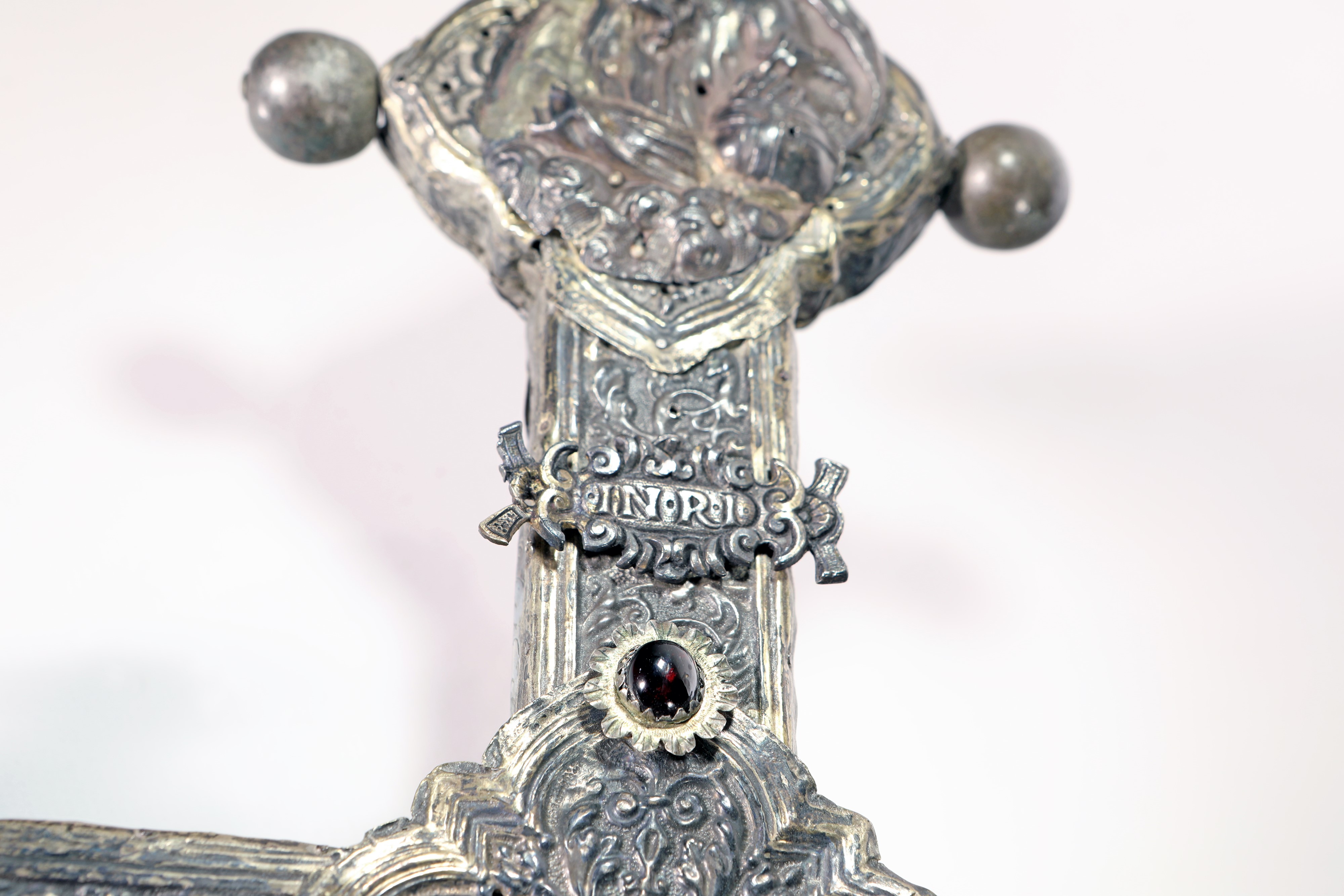 Croce Processionale in Argento e Lamina D'argento, Arte Orafa Sulmonese, Fine XV/inizi XVI Secolo