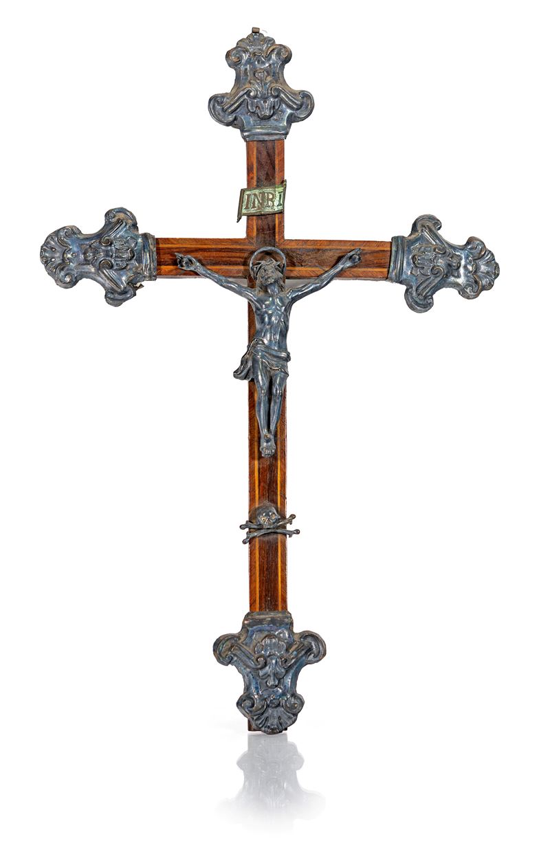 Crocifisso in legno e argento, XVIII secolo