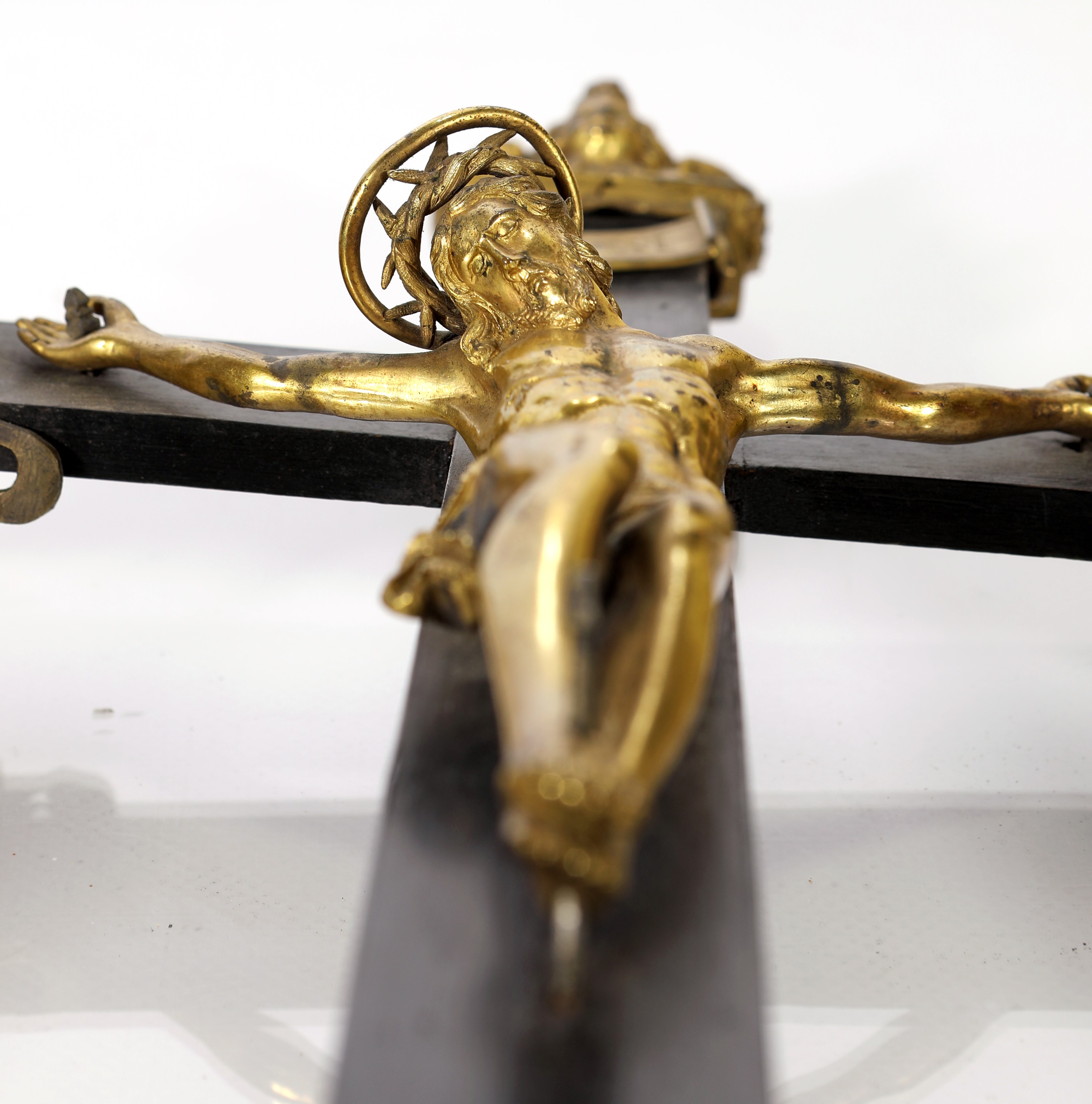 Crocifisso legno ebanizzato e bronzo dorato, XVII secolo