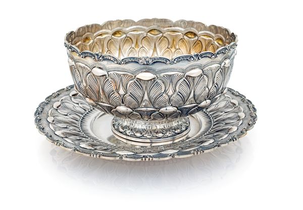 Grande coppa centrotavola con piatto, argento 800/000 lavorato a mano