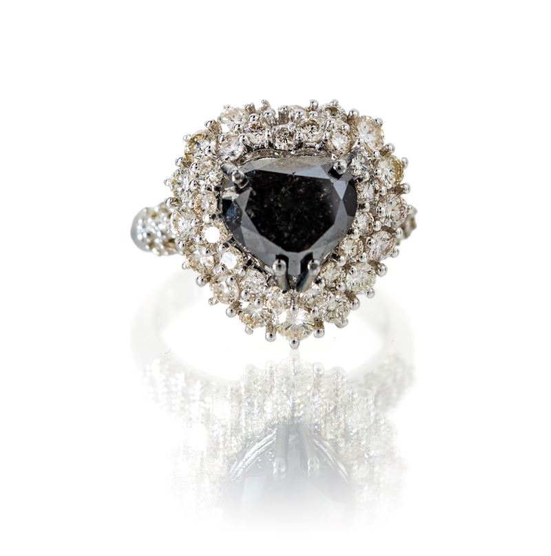 Anello Classico in Oro, Brillanti e Brillante Nero