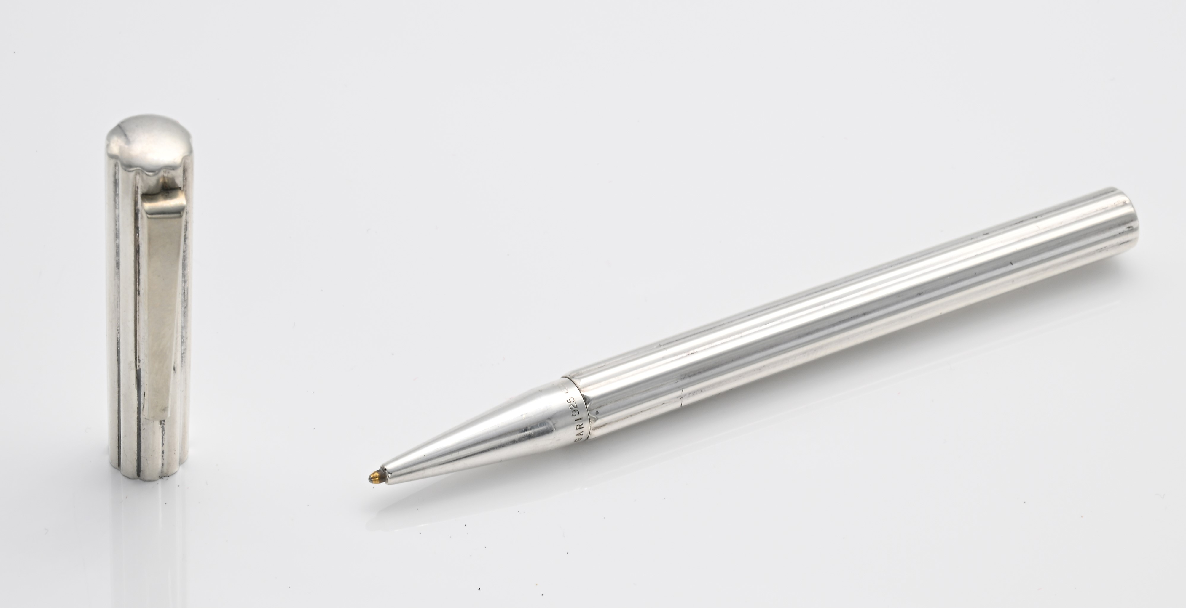 Bulgari - Penna a Sfera in Argento 925/000 con Fusto Scanalato
