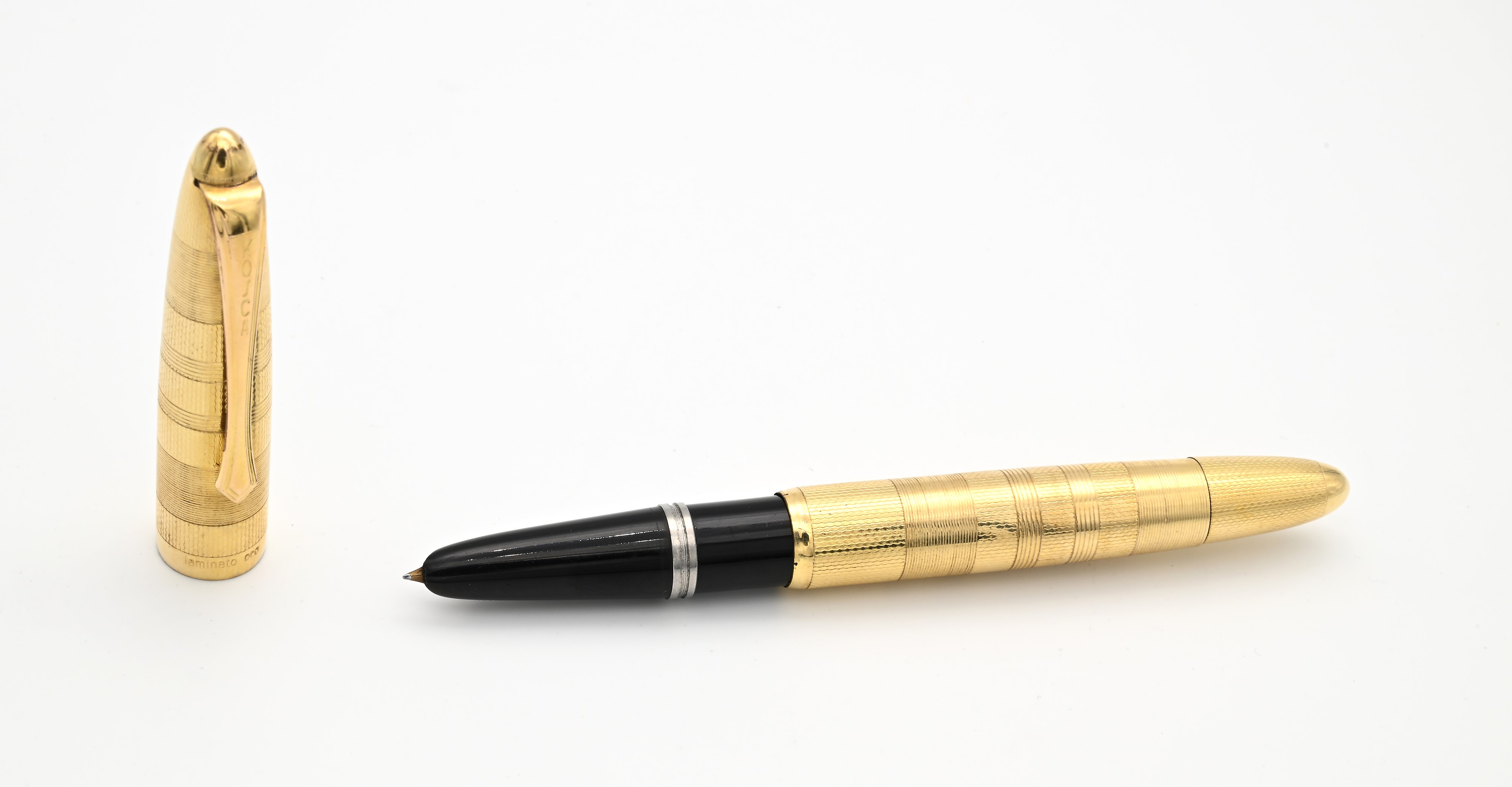 Kosca Writewell - Penna stilografica laminata in oro giallo a guillochè