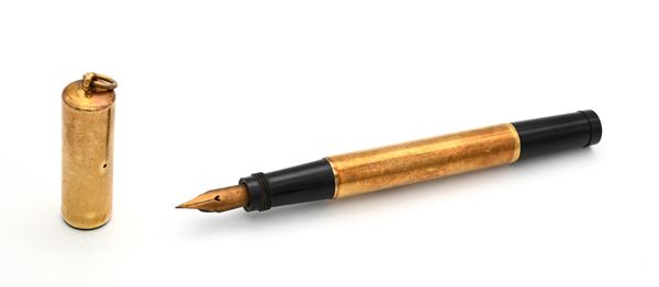 Nettuno 501 - Penna stilografica vintage retrattile rivestita in metallo laminato in oro giallo 18 Kt