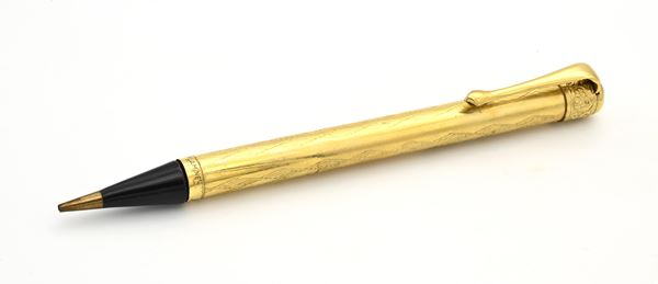 Portamine vintage in metallo laminato in oro giallo inciso