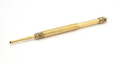 Portamine Telescopico Vintage in Metallo Laminato in Oro Giallo 18 Kt Cesellato e con Incisioni G...