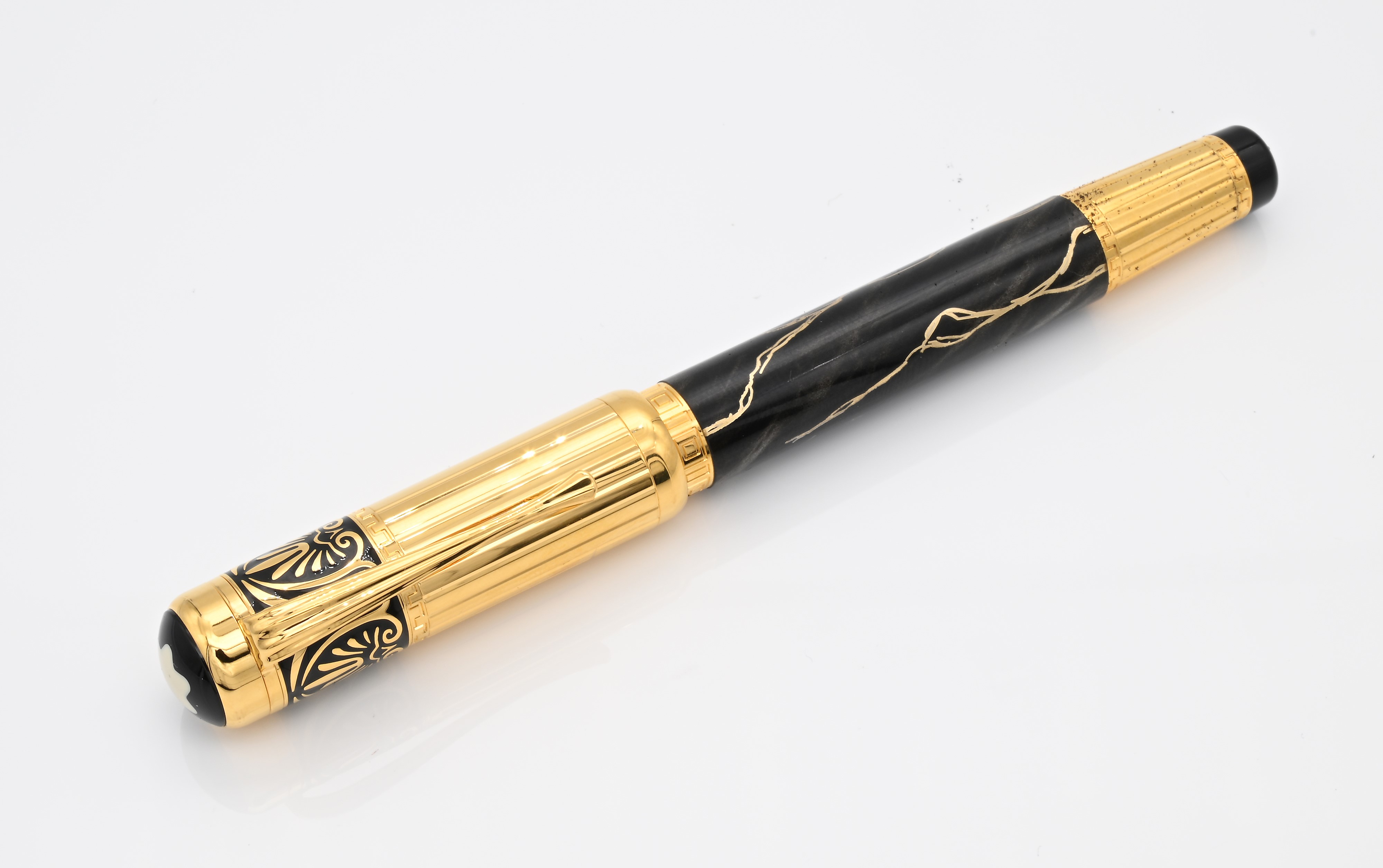 Montblanc Hommage a Alexander The Great Limited Edition 28641 - Penna Stilografica in Resina Marm...