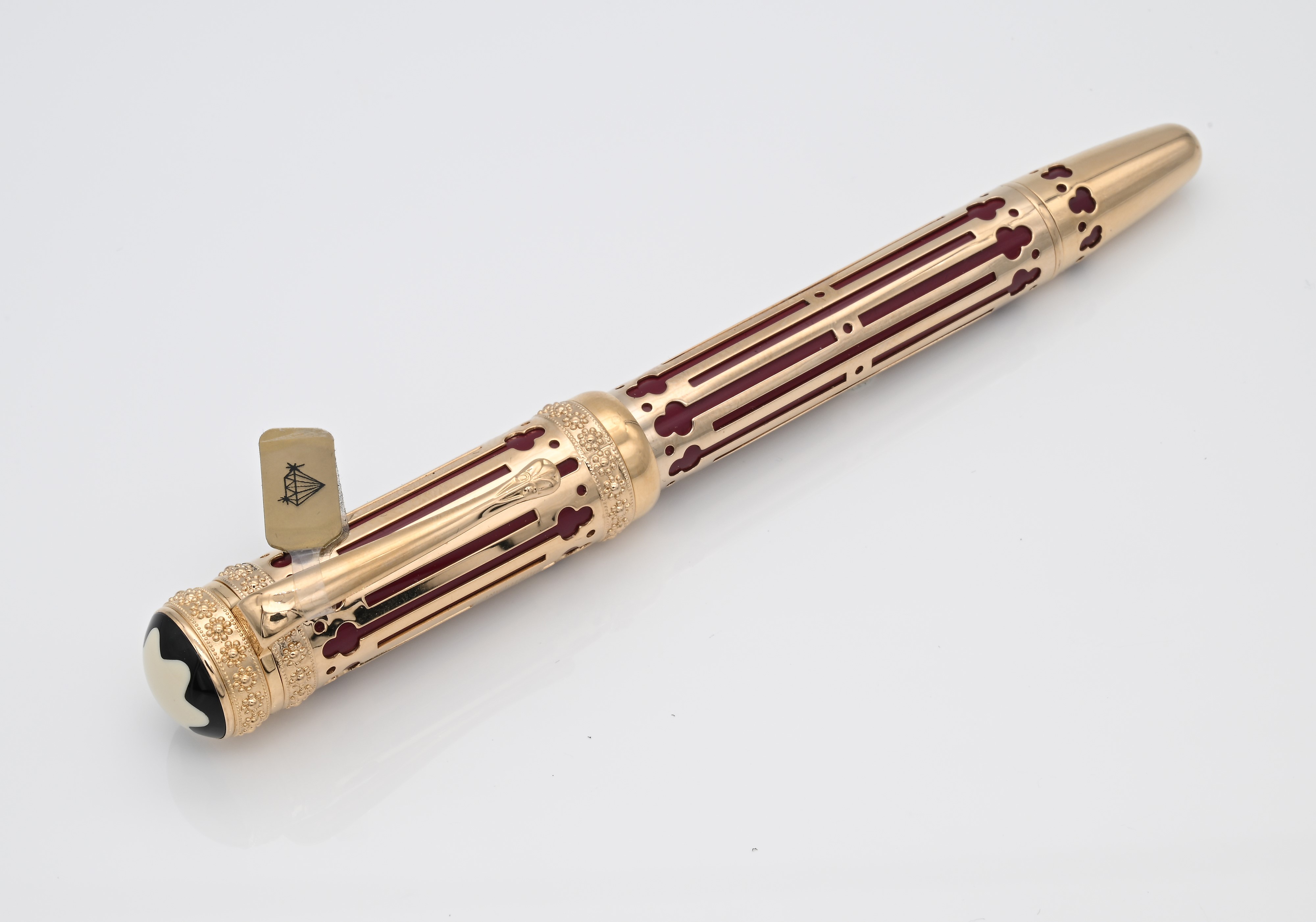 Montblanc Catherine II The Great Limited Edition 28631 - Penna Stilografica in Resina Porpora Riv...