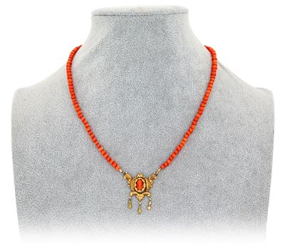 Collana Antica in Corallo e Oro