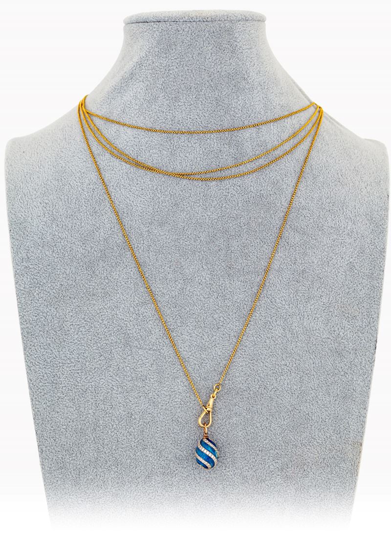 Lunga Collana Maglia in Oro con Pendente Ad Ovetto in Argento e Smalti