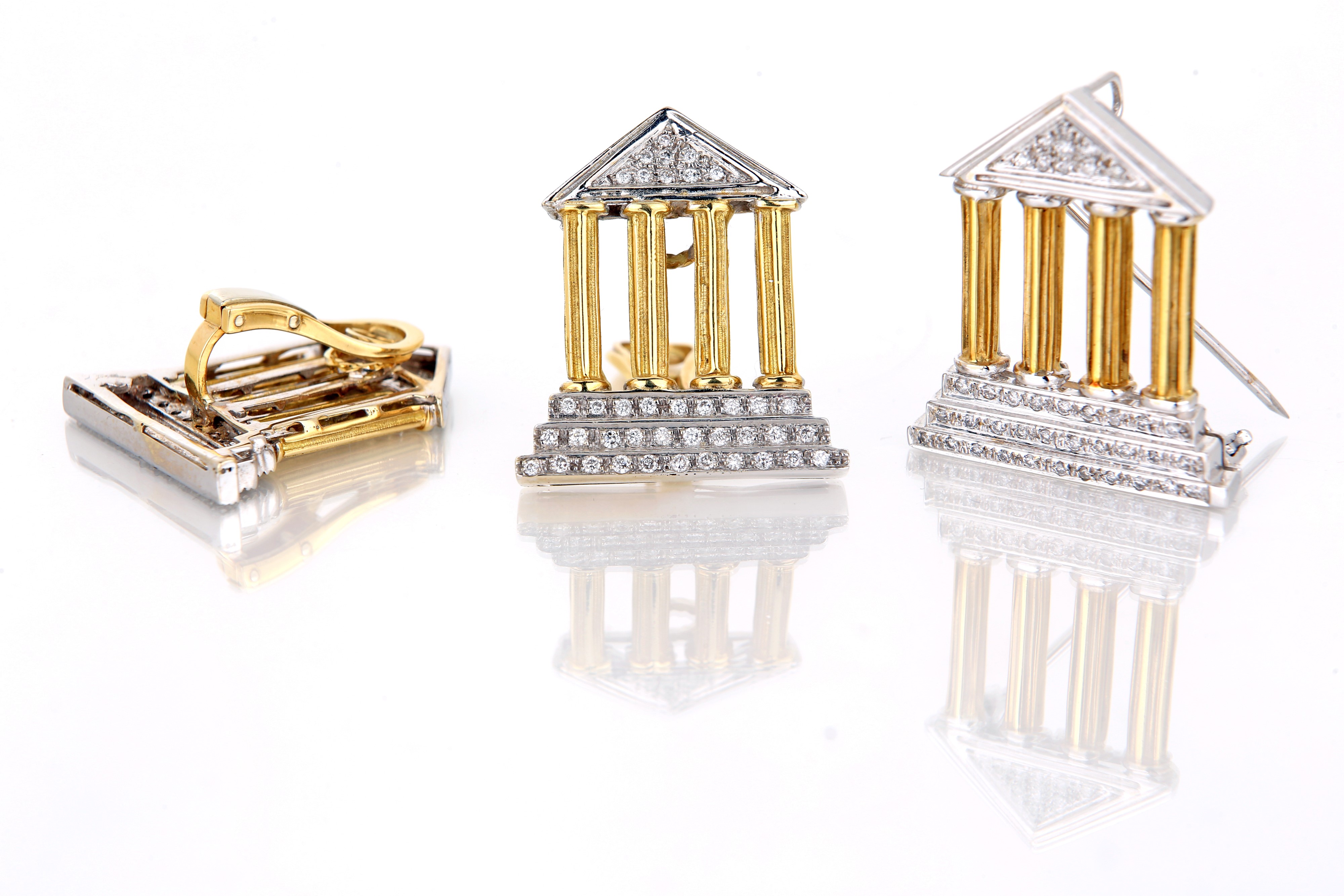 Parure Spilla e Coppia di Orecchini in Oro e Brillanti