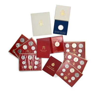 Lotto Città del Vaticano: 6 Serie Paolo Vi, 1 Serie Giovanni Paolo II, 500 Lire Sede Vacante 1963...