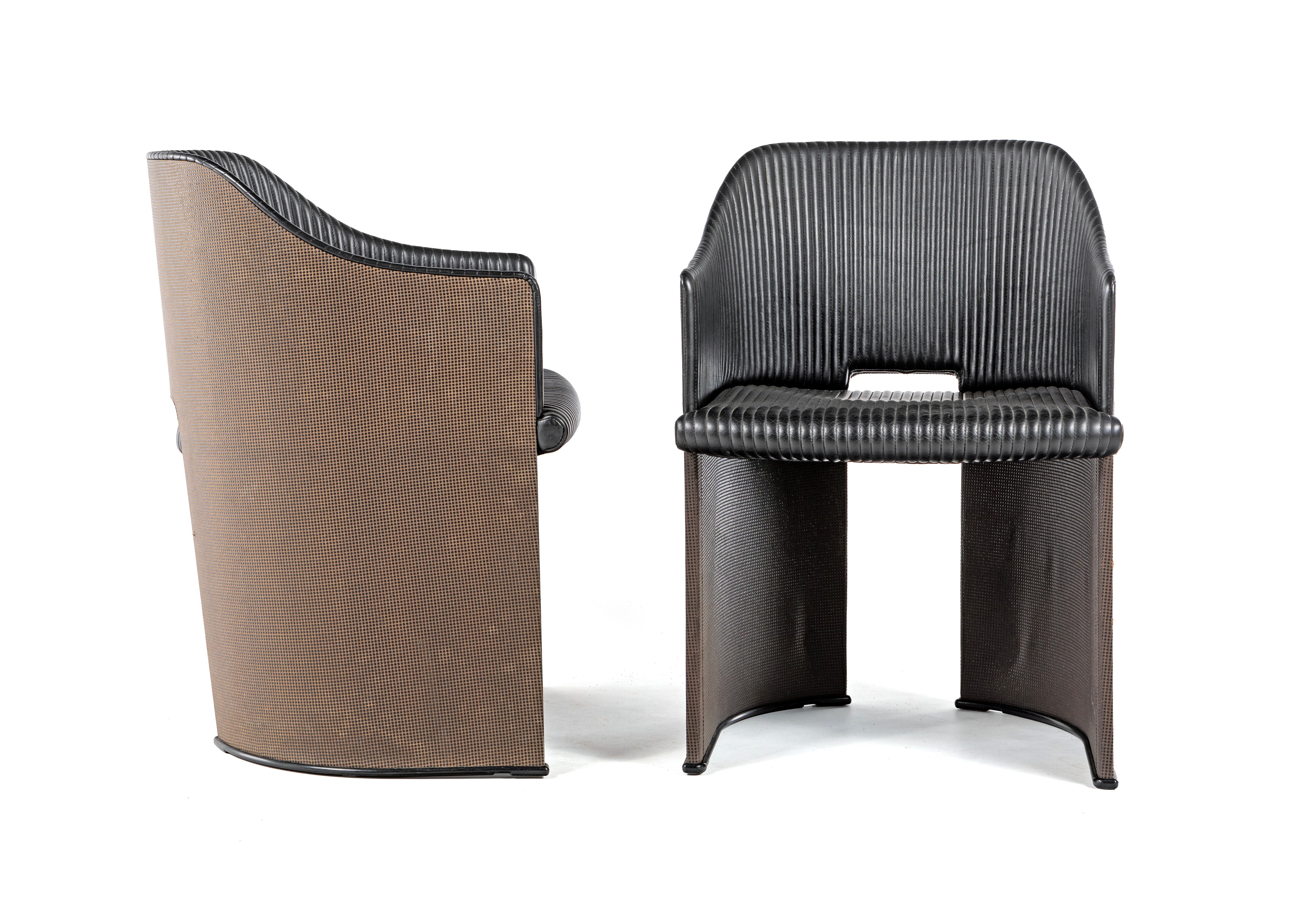 Afra e Tobia Scarpa - Due Poltroncine 8551 dalla Serie Artona per Maxalto B&b