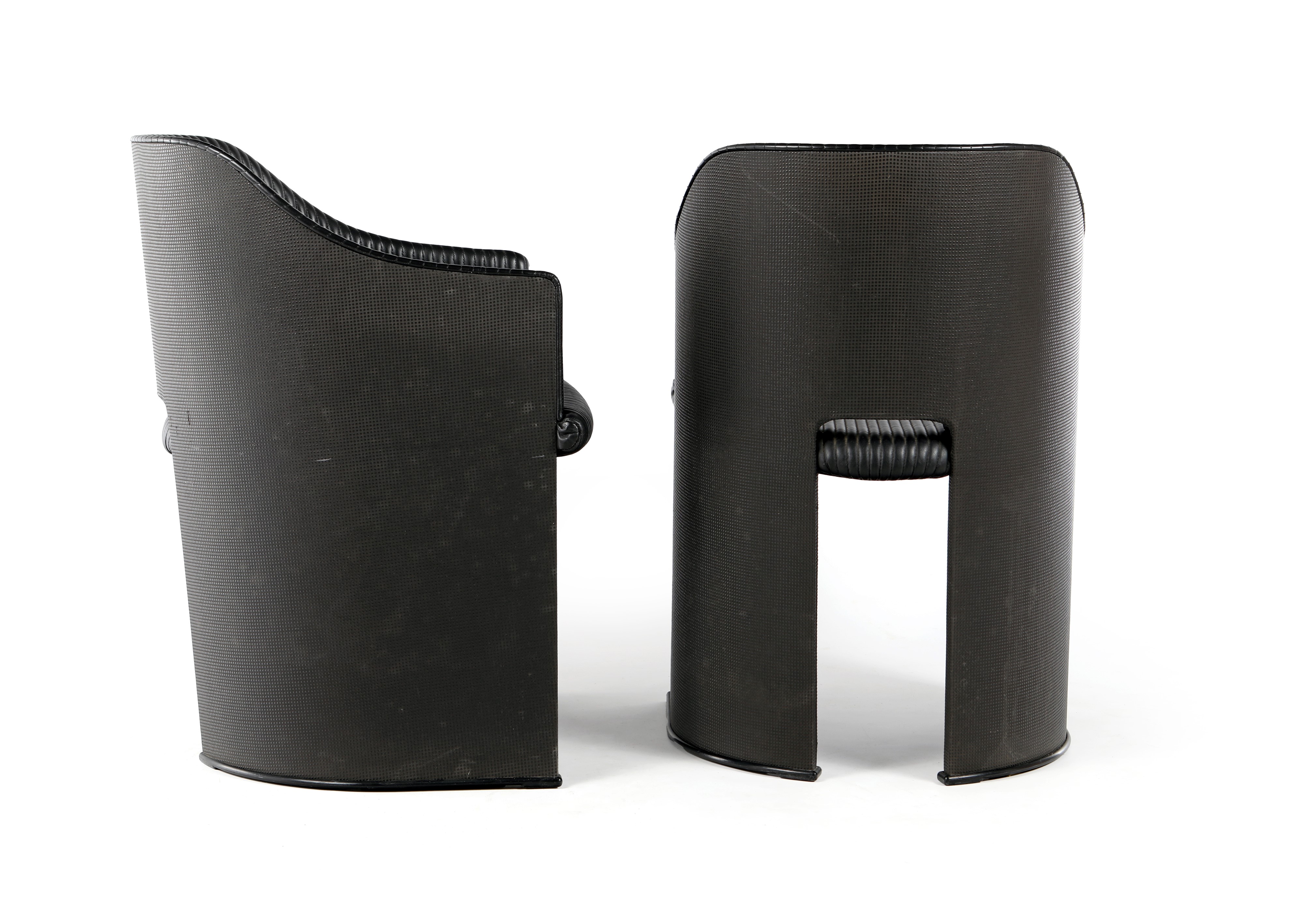 Due poltroncine 8551 dalla serie Artona per Maxalto B&B