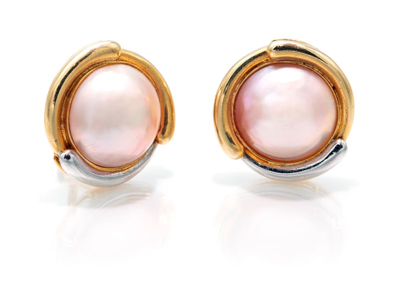 Coppia di Orecchini in Oro e Perle
