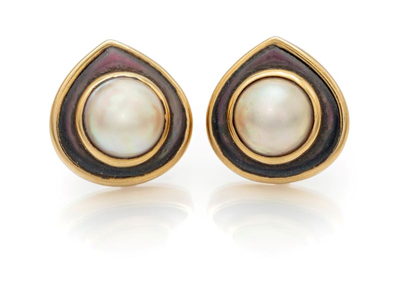 Marina Bulgari, Coppia di Orecchini in Oro e Perle Mabè