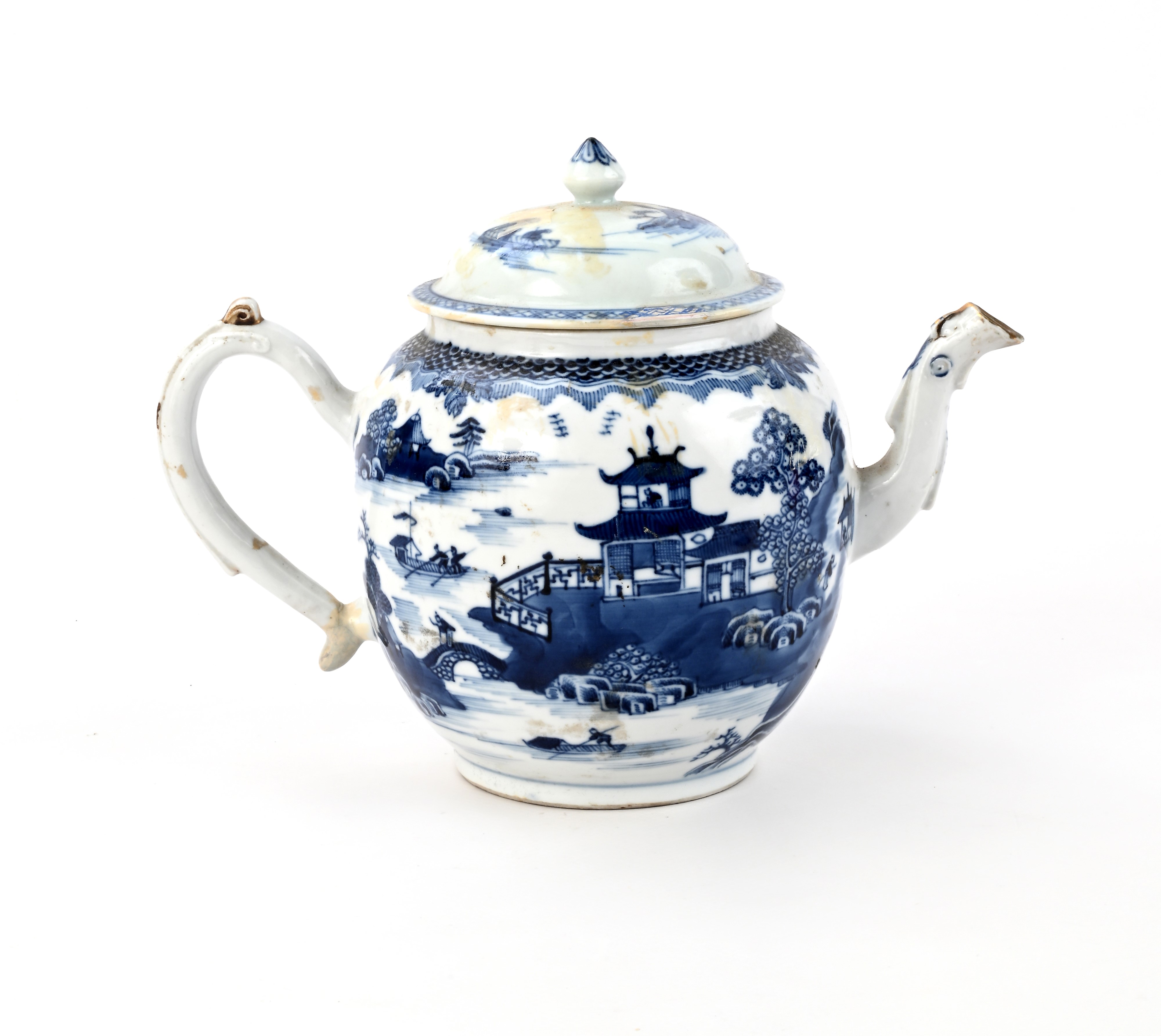 Teiera in porcellana bianca con decorazione monocroma blu, Cina, XVIII secolo