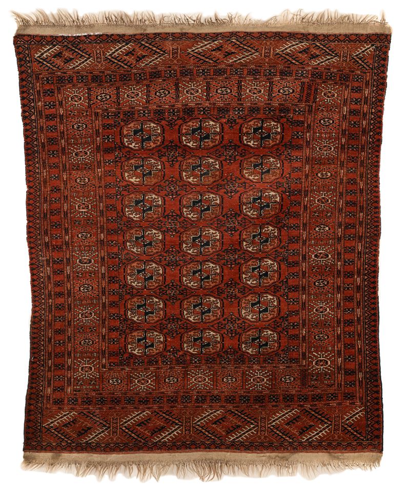 Tappeto turkmeno a disegno Bukhara, inizi XX secolo