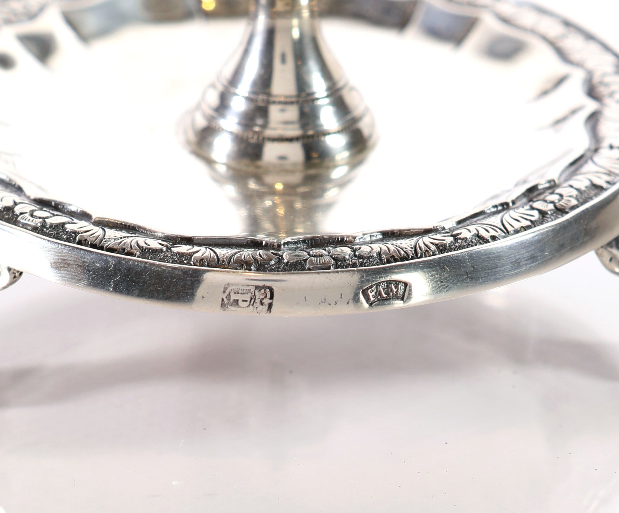 Vasetto Centrotavola in Argento con Fiori e Foglie Curvate